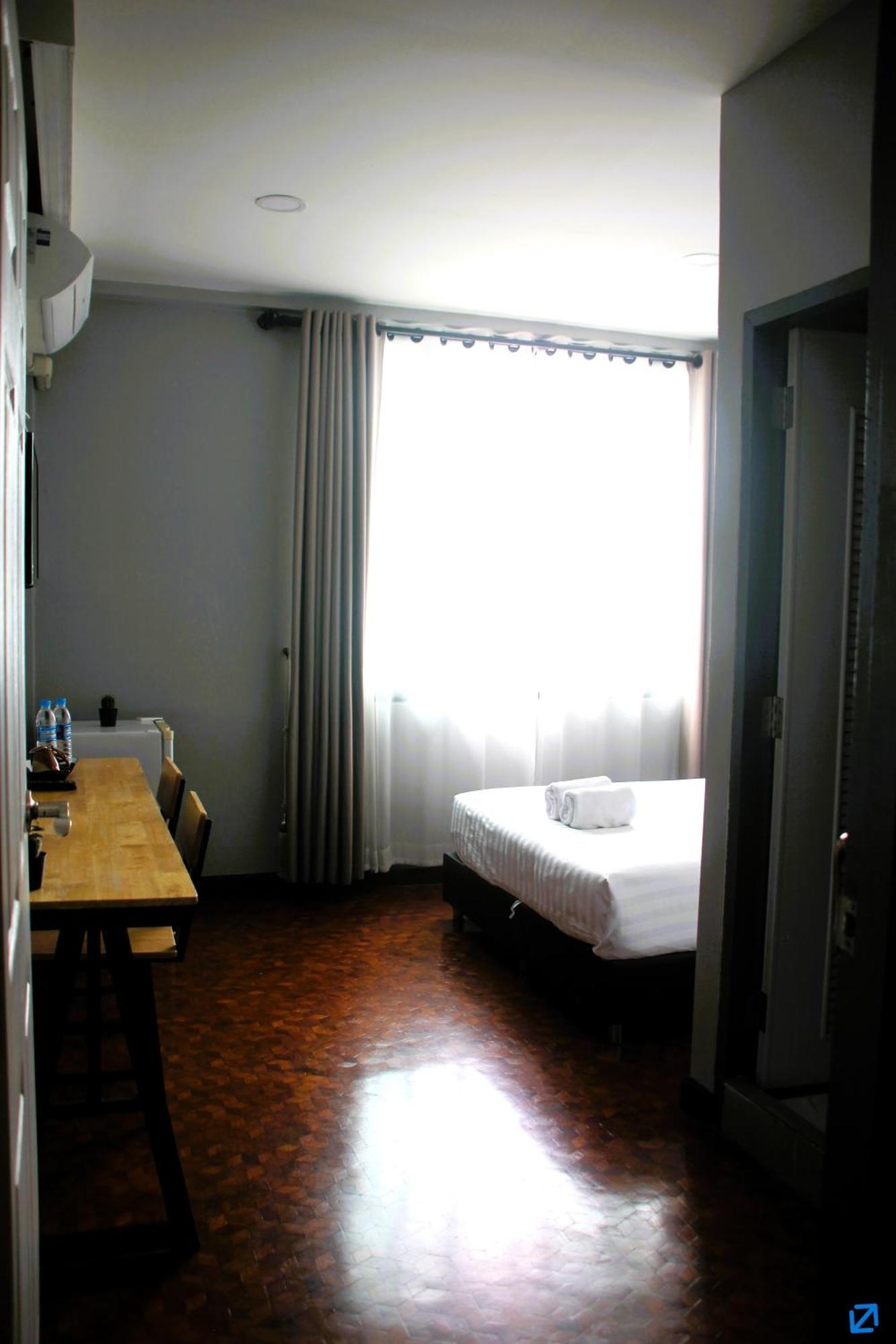 Lux Rooms Night Bazaar Чиангмай Экстерьер фото
