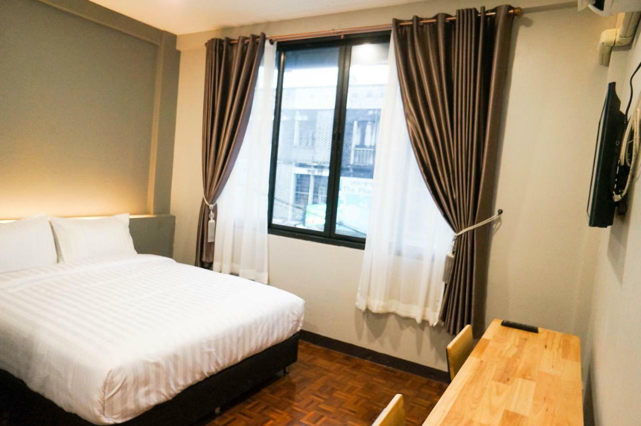 Lux Rooms Night Bazaar Чиангмай Экстерьер фото
